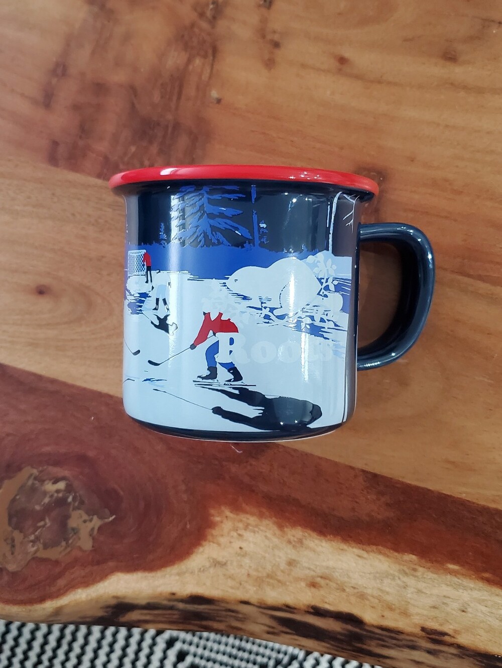 ROOTS Limited Edition Very Rare Hockey Beaver Winter Mug Brand New